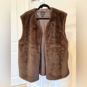 BOOHOO longline faux fur vest